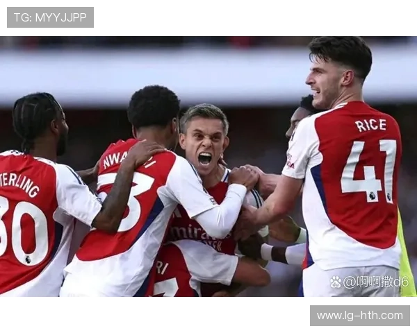 阿森纳球员街头炫技视频走红，球迷热议脚下功夫